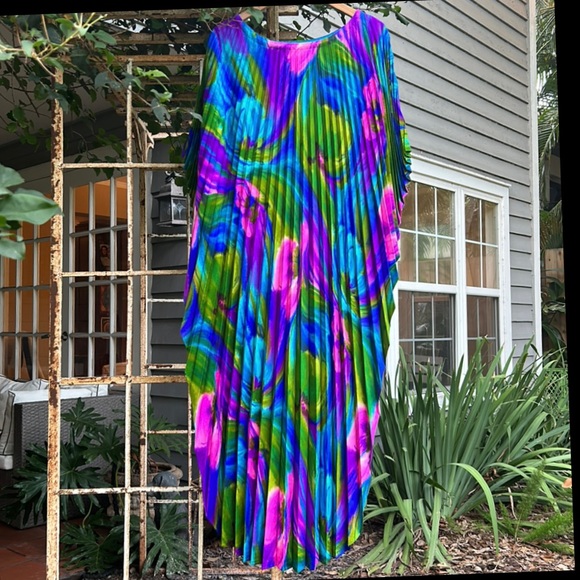 Vintage Dresses & Skirts - Vintage 1960s Casual Aire psychedelic accordion style mumu caftan dress